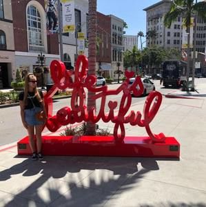 Meet your Posher, Sabrina